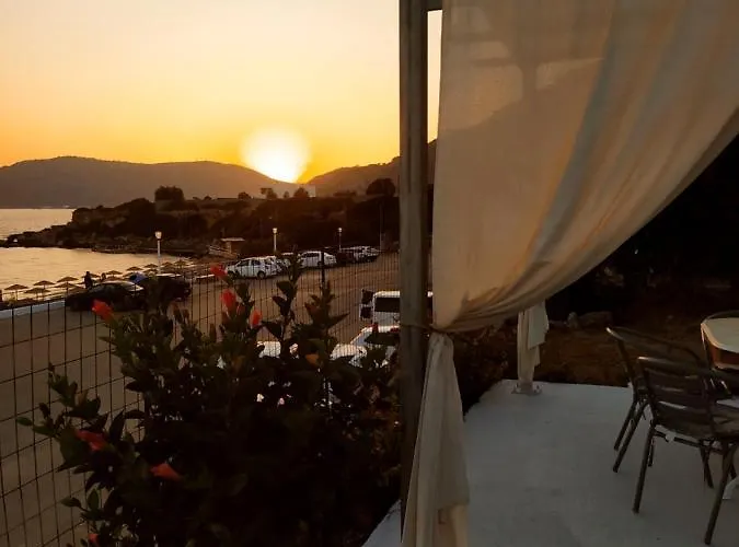 Stella Family House * Pefki