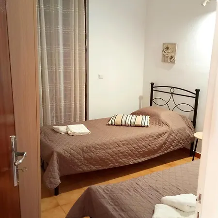 Stella Family House *